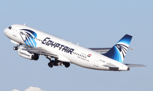 مصر تحظّر الرحلات الجوية إلى السودان