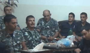 بالفيديو.. عناصر قوى الأمن الداخلي يعلنون مرغمين انشقاقهم عن الجيش اللبناني و”حزب الله”