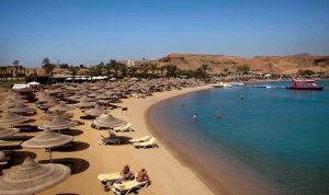 السياحة المصرية تترقب مراجعة دول قرارات تعليق رحلاتها