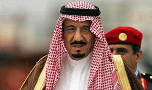 الملك سلمان يدعو لإنشاء قوة عربية مشتركة لمكافحة الإرهاب