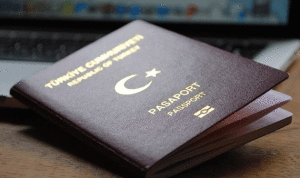 100 ألف جواز سفر تركي مزوّر وُزعت على “داعش”