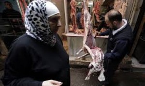 السوريون يشتكون من غلاء اللحوم والأجور لا تغطي الضروريات
