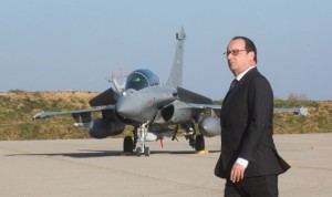 فرنسا: ما هو سر نجاح هولاند وحكومته في تسويق طائرات رافال الحربية؟