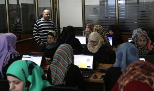 ﻿شركة معلوماتية في قطاع غزة تطور تطبيقات للهواتف النقالة في العالم