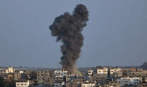 انفجار في غزة يوقع عشرات الفلسطينيين