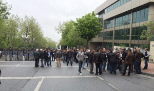 بالصور.. تظاهرات في ميدان تقسيم في تركيا والسلطات تعزز من تواجدها