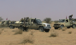 مقتل 10 جنود بهجوم على معسكر للجيش في شمال مالي