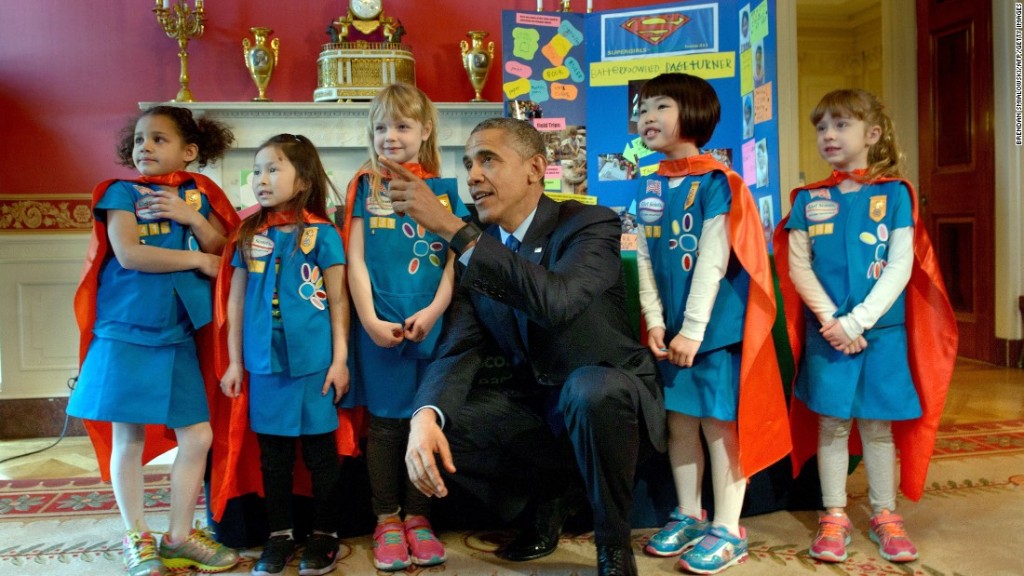 obama-girl-scouts-super-169