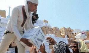 وصول مساعدات إغاثية لمطار صنعاء