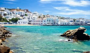 توقعات بارتفاع عدد السياح في اليونان بسبب التهديدات الامنية في تونس وتركيا