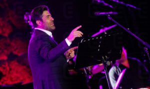 بالصور.. وائل كفوري يتحدّى الإرهاب ويغني على مسرح قرطاج