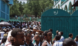 السجن لـ17 متطرفاً خططوا لإقامة “دولة إسلامية” في اثيوبيا