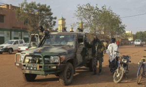 7 قتلى بهجوم على فندق للأجانب وسط مالي