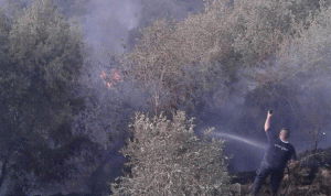 اصابة 3 عناصر من الدفاع المدني في حريق بينو