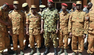 الحرس الرئاسي يعلن الانقلاب ويحلّ الحكومة في بوركينا فاسو