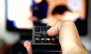 تحويل التلفزيون إلى جهاز لعرض المؤتمرات الرقمية