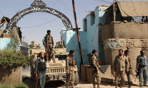 “طالبان” تهدد ثاني عاصمة إقليمية في أفغانستان مع اتساع القتال