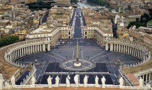 أزمة مالية تعصف بدولة الفاتيكان