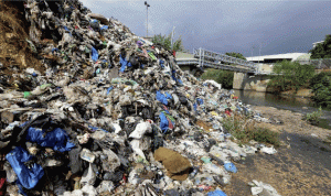 ندوة حول النفايات في جامعة اللويزة برعاية المحافظ نهرا