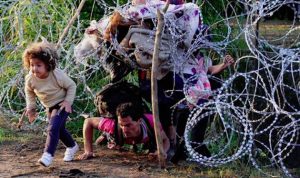 سلوفينيا: وضع أسلاك شائكة على الحدود مع كرواتيا لمنع مرور المهاجرين