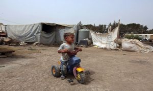 أزمة اللجوء السوري في لبنان تندفع إلى التأزم أكثر