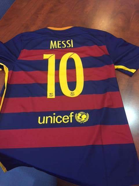 Messi-sends-shirt.2