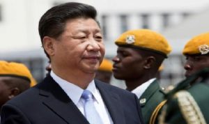 جينبينغ بدأ جولة افريقية في زيمبابوي على خلفية تباطؤ استثمارات الصين