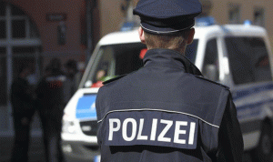 فتاة طعنت شرطيا ألمانياً على علاقة بـ”داعش”