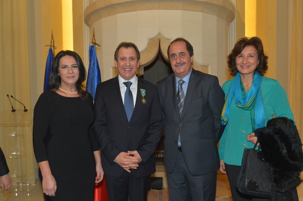 ????????????????????????????????????