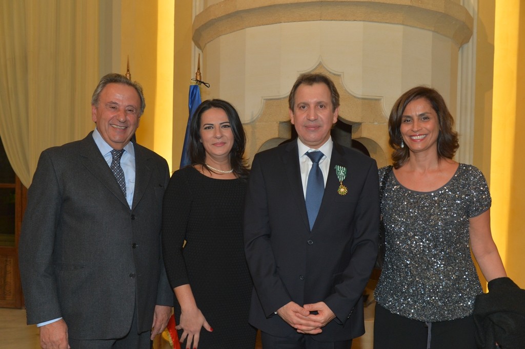 ????????????????????????????????????