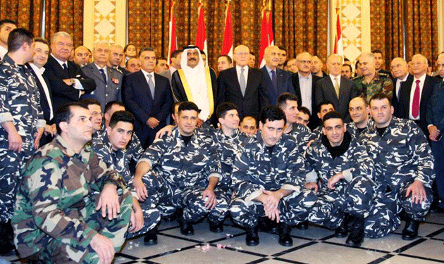 lebanese-freed-soldiers-in-grand-serail