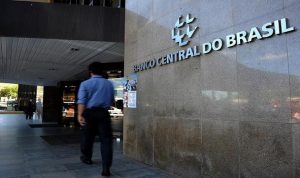 البنوك البرازيلية تساهم في أكبر ركود اقتصادي يضرب البلاد