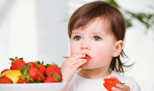كيف تحفزين طفلك على تناول الطعام؟