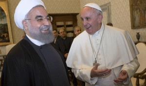 البابا  لروحاني: على إيران العمل على إحلال السلام