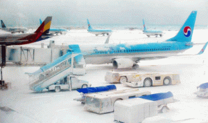 الثلوج تحتجز 86 الف شخص في جزيرة سياحية في كوريا الجنوبية
