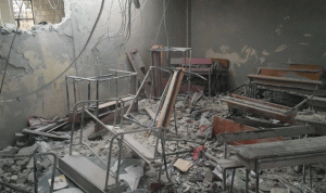بالصور…  مقتل 12 تلميذًا في قصف روسي على مدرسة بحلب