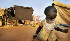 بريطانيا تدشن برنامج إعانة نازحي دارفور بـ3.2 مليون دولار