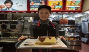 هل تعيد البطاطا بالشوكولا ثقة المستهلك الياباني في ماكدونالدز؟