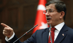 استقالة رئيس وزراء تركيا الأسبق من “العدالة والتنمية”