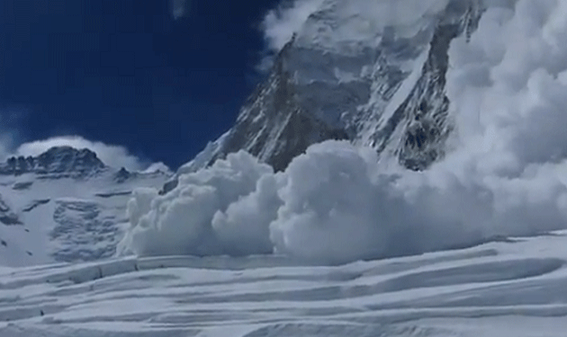 snow-avalanche