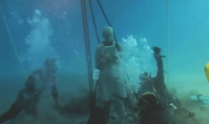 بالفيديو والصور.. أول متحف أوروبي يقام تحت الماء