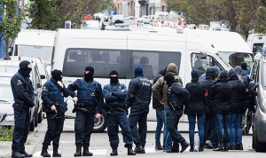 مداهمات في بروكسل وسط توقعات بـ”قرب القضاء” على الإرهاب