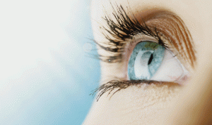 ماذا تخبّىء إفرازات العيون من أمراض؟