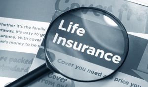 أسعار الفائدة المنخفضة تطيح بعمالقة التأمين على الحياة