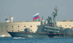 روسيا: سفينة إنزال ضخمة تصل ميناء طرطوس