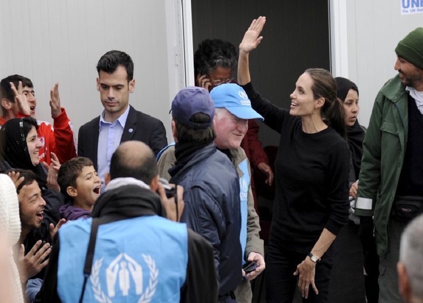 United Nations High Commissioner for Refugees (UNHCR) Special Envoy Angelina Jolie visits a shelter for refugees and migrants at the port of Piraeus, near Athens, Greece, March 16, 2016. REUTERS/Michalis Karagiannis