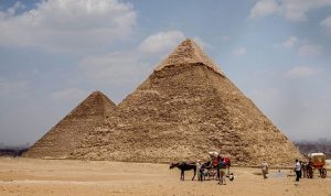 السياحة المصرية تنهار