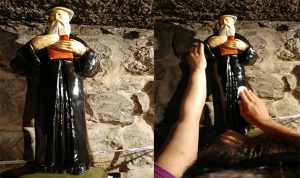 “مار شربل”… يرشح زيتاً في الخالدية – زغرتا (بالصور والفيديو)