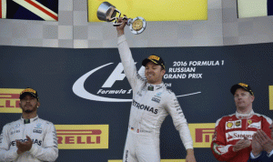 بالصور… روزبرغ يفوز بسباق فورمولا 1 في روسيا