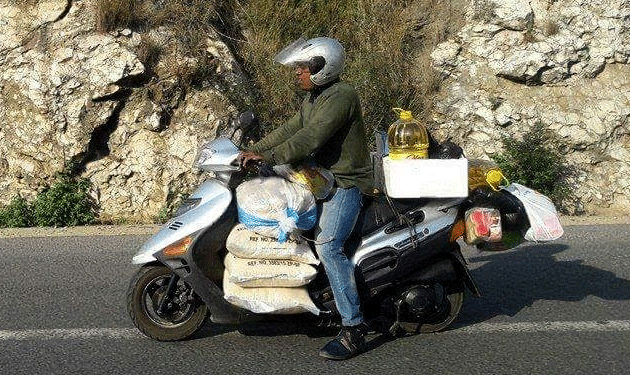 sales-man-motorcycle